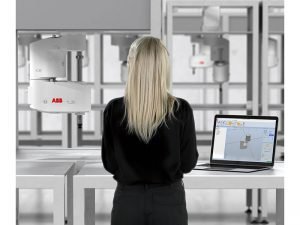 ABB, popüler SCARA robotlarının kullanımını